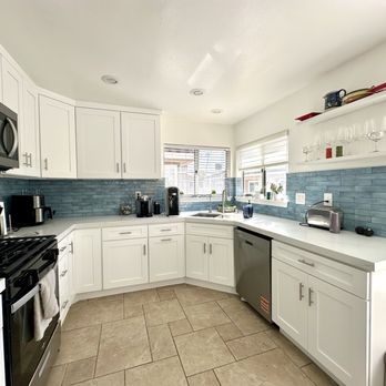 INC Remodeling - Kitchen with cabinets, backsplash and countertops - General Contractors Near Me - Irvine, California