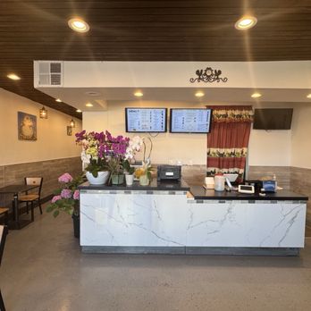 Chicken Box - Newly renovated Chicken Box. It even has indoor tables! Menu as of 7/16/25. - Seafood Near Me - La Habra, California