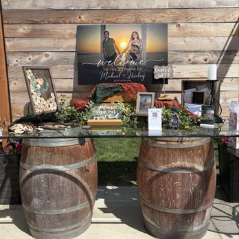 Brookstom Creek - Welcome Table - Venues & Event Spaces Near Me - Buckley, Washington