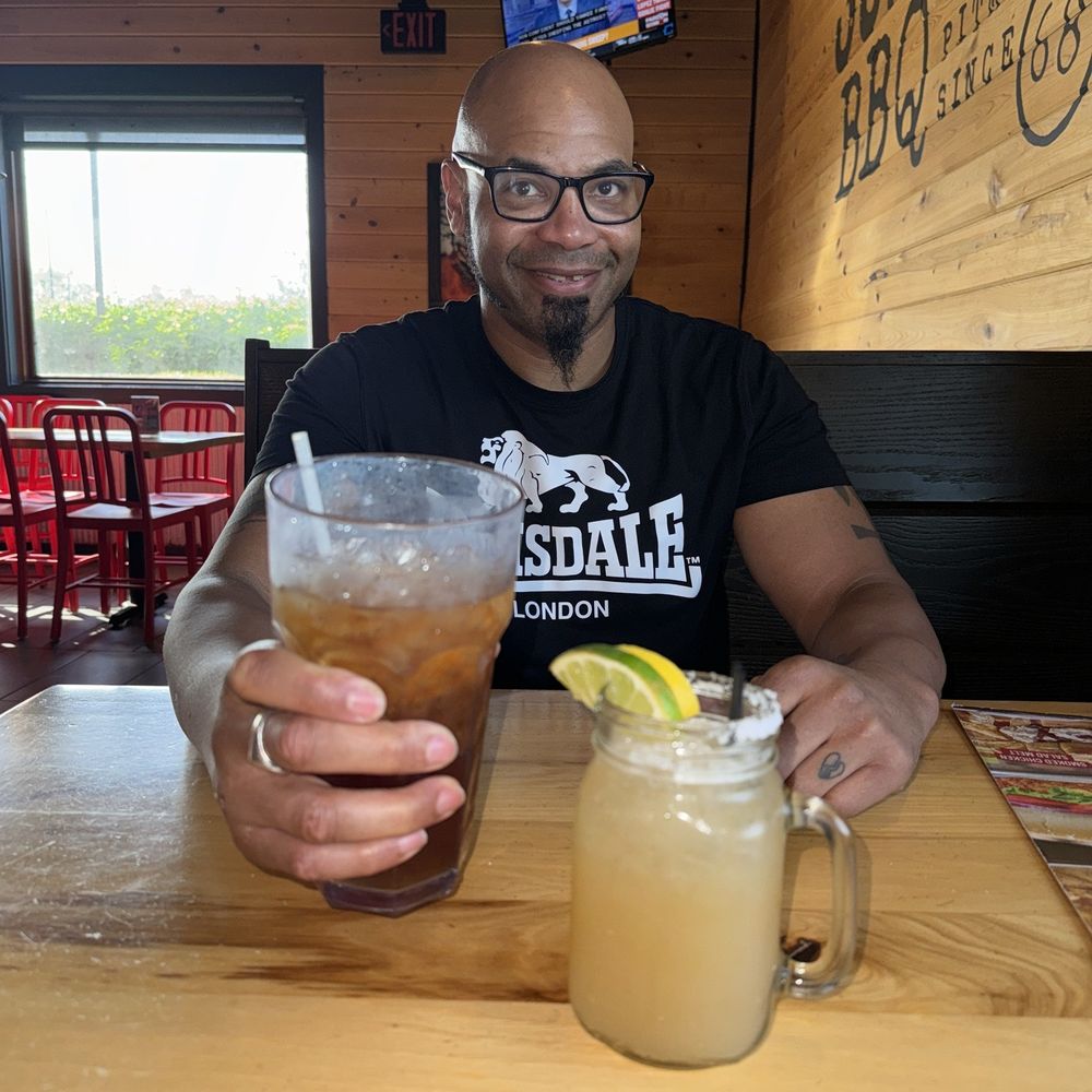 Sonny's BBQ - Little brother, big mug... because why not. - Barbeque Near Me - Orlando, Florida Sonny's BBQ - Little brother, big mug... because why not. - Barbeque Near Me - Orlando, Florida