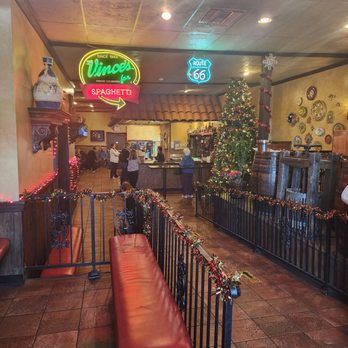 Vince's Spaghetti - Italian Near Me - Rancho Cucamonga, California