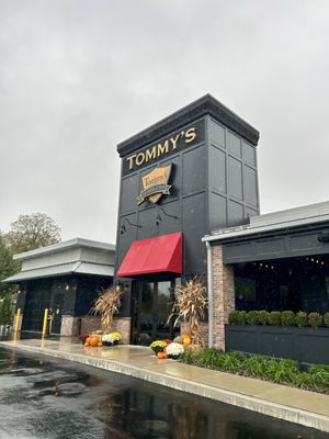 TOMMY’S TAVERN TAP - Updated October 2025 - 16 Photos - 256 Mall Blvd