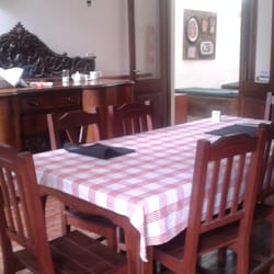 Punto y Aparte Hostel - Comedor