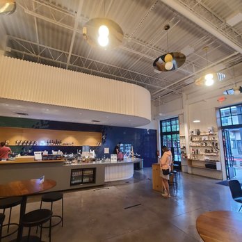 Houndstooth Coffee - Coffee & Tea Near Me - Austin, Texas