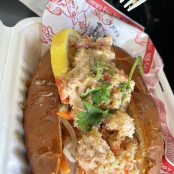Jolene's - Ewa Beach - Lobster roll - Burgers Near Me - Ewa Beach, Hawaii