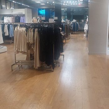 Express - Men's Clothing Near Me - Arundel Mills, Maryland