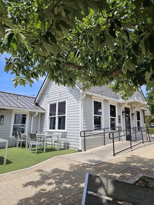 URBAN Eat.Drink by null