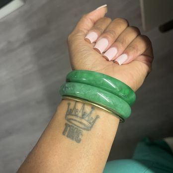 Sing Yan Jewelry - Jade bracelets - Jewelry Near Me - Los Angeles, California Sing Yan Jewelry - Jade bracelets - Jewelry Near Me - Los Angeles, California
