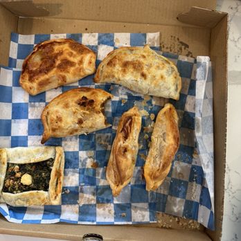 Felix's Handmade Empanadas - Carolina BBQ, among other, empanadas - Empanadas Near Me - Charlotte, North Carolina Felix's Handmade Empanadas - Carolina BBQ, among other, empanadas - Empanadas Near Me - Charlotte, North Carolina