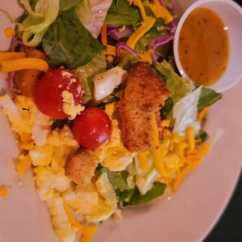 Texas Roadhouse - House Salad - Steakhouses Near Me - Harrisburg, Pennsylvania