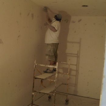 Lanny Huck Drywall - Sanding is the final task before painting - Drywall Installation & Repair Near Me