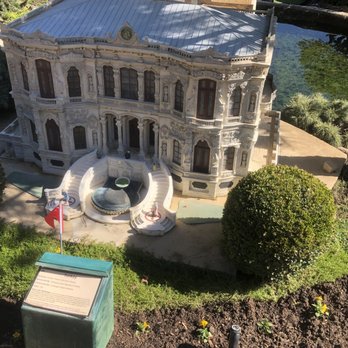 Cockington Green Gardens - Event Planning & Services Near Me - Nicholls, ACT