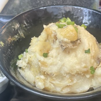 The Fresh Market - Garlic mashed potatos - Grocery Near Me - Atlanta, Georgia The Fresh Market - Garlic mashed potatos - Grocery Near Me - Atlanta, Georgia