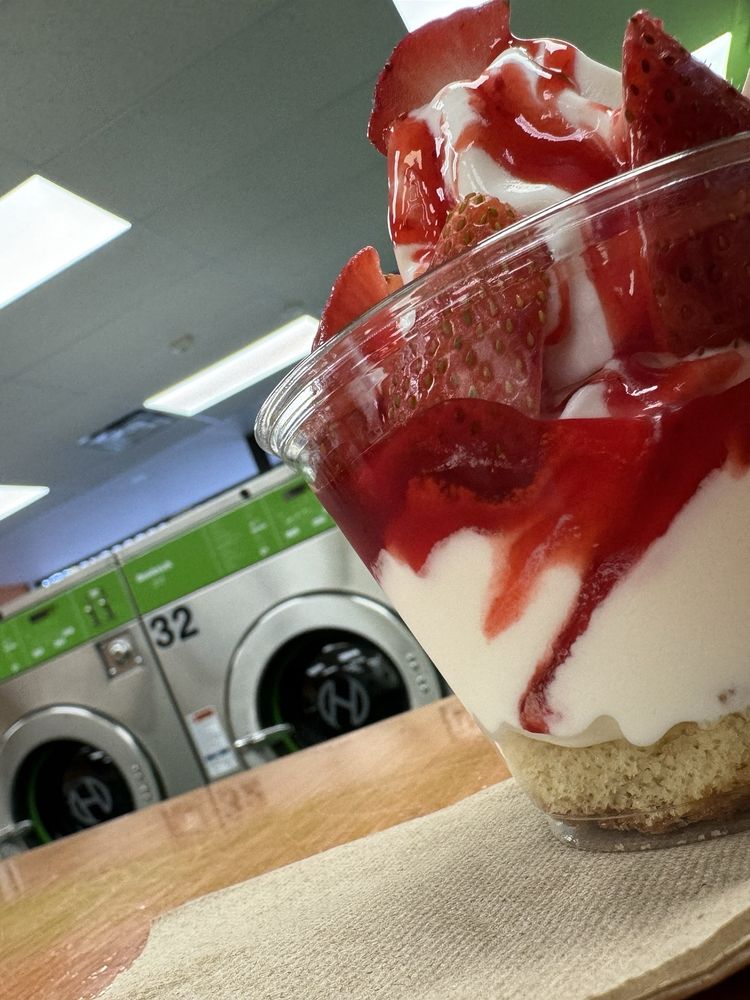 BUANDERIE LAVADORA Updated August 2024 51 Photos 4689 Avenue Van