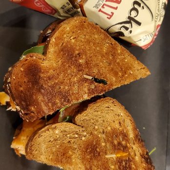 Yellow Dog Eats - Salmon BLT - Sandwiches Near Me - Windermere, Florida