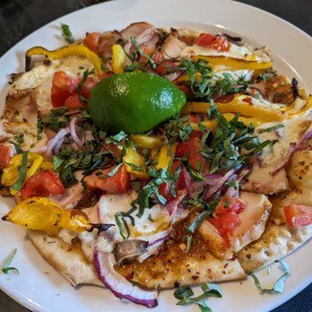Fireside Pizza - Thai curry chicken - Pizza Near Me - Olympic Valley, California