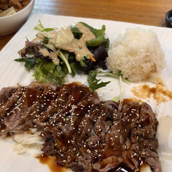 Kumi Sushi - Teriyaki beef - Sushi Bars Near Me - Sacramento, California Kumi Sushi - Teriyaki beef - Sushi Bars Near Me - Sacramento, California
