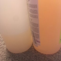 Discrepancy in the color of the gel they sold vs one directly from deva curl. Discrepancy in the color of the gel they sold vs one directly from deva curl.