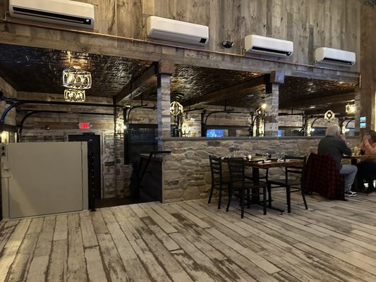 Dog & Bull Taphouse and Kitchen by null