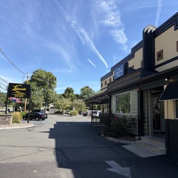 Lakeside Diner - Diners Near Me - Ringwood, New Jersey