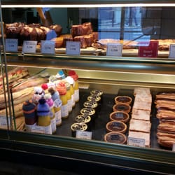 Boulangerie Paul Bordeaux - Vitrine toujours bien présentée