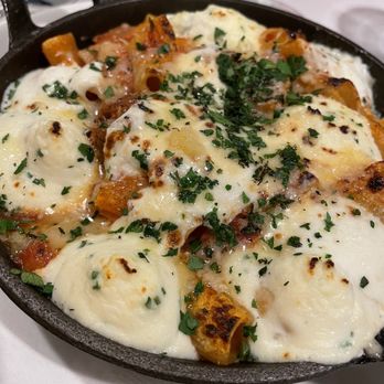 The Hotel at Oberlin - Beautiful meal at the restaurant! - Hotels Near Me - Oberlin, Ohio