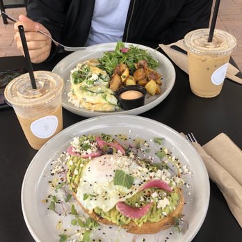 Everyday Eatery - Avocado toast!  & Spinach & feta omelette! - Cafes Near Me - Irvine, California