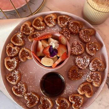 Pink & Boujee - Mini pancakes - Mexican Near Me - Los Angeles, California
