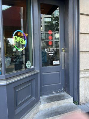 Red Light Bar & Detroit Pizza by null