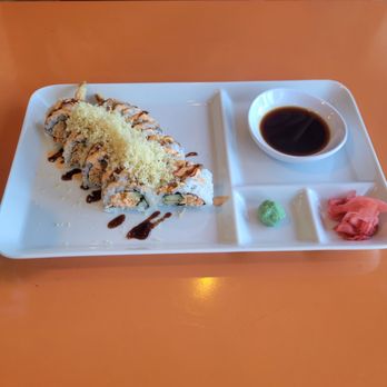 California Roll Sushi - Sushi Bars Near Me - Birmingham, Michigan