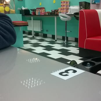 Fonzies Ice Cream Parlor's - Inside fonzies - Ice Cream & Frozen Yogurt Near Me - Belfast, BFS Fonzies Ice Cream Parlor's - Inside fonzies - Ice Cream & Frozen Yogurt Near Me - Belfast, BFS