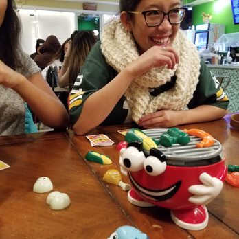 Yogo Delight - Crazy busy on a Friday night. - Bubble Tea Near Me - Anchorage, Alaska
