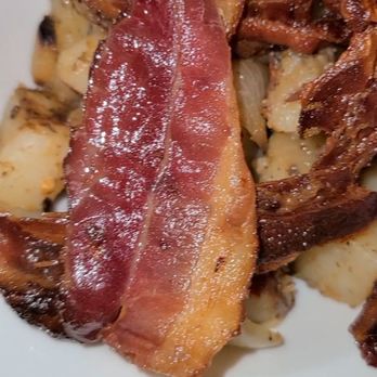 Lulu's - Bacon and potatoes - New American Near Me - Richmond, Virginia
