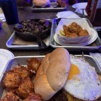 Ole Red - Smash Burger - Music Venues Near Me - Gatlinburg, Tennessee Ole Red - Smash Burger - Music Venues Near Me - Gatlinburg, Tennessee