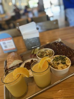 Stateline Road Smokehouse by null