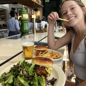 The Henry - Hot Honey Crispy Chicken All-American Burger* - Coffee & Tea Near Me - Coronado, California