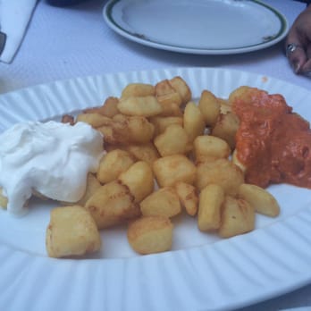 El Ladrillo - Patatas bravas - Seafood Near Me - Granada, GR