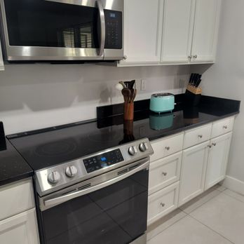 Liset's Brilliance - Home Cleaning Near Me - Lehigh Acres, Florida Liset's Brilliance - Home Cleaning Near Me - Lehigh Acres, Florida