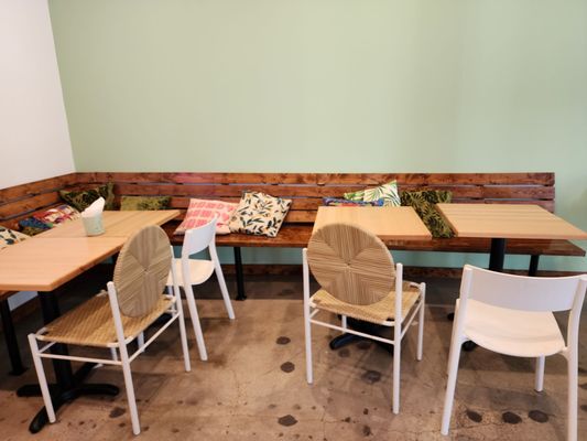 Bilia Eatery by null