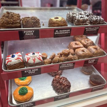 Pinkbox Doughnuts - Donuts Near Me - Primm, Nevada