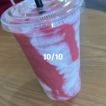 Mai Açaí - Sunset Dragon smoothie - Juice Bars & Smoothies Near Me - Peachtree Corners, Georgia