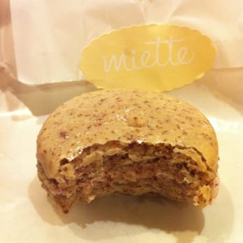 Miette - STRAWBERRY macaron! - Bakeries Near Me - San Francisco, California Miette - STRAWBERRY macaron! - Bakeries Near Me - San Francisco, California