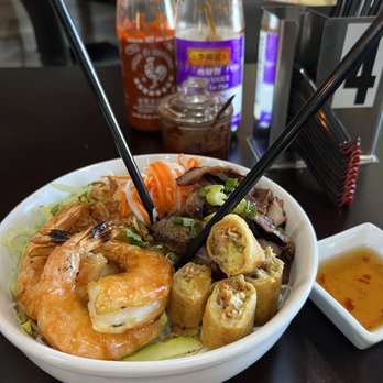Tada’s Kitchen - House Bun - Vietnamese Near Me - Brandon, Florida Tada’s Kitchen - House Bun - Vietnamese Near Me - Brandon, Florida