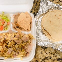 EL TACO YAMA - Egg and Ham breakfast with homemade tortillas.
