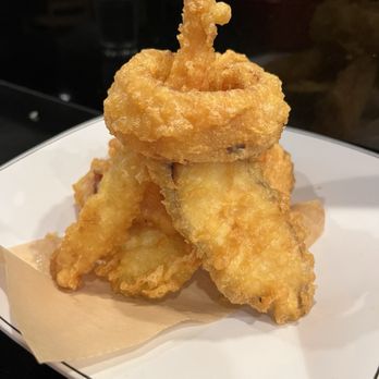 Kusshi - Sushi Bars Near Me - Bethesda, Maryland
