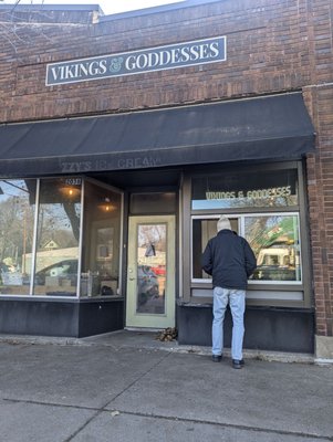 Vikings & Goddesses Pie Company by null
