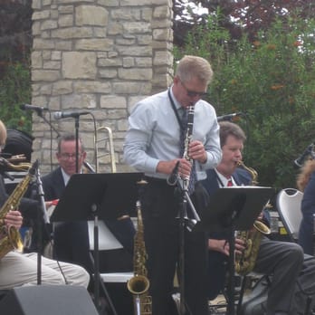 Lunada Bay Park - Blue Rhythm Jazz Orchestra - Parks Near Me - Palos Verdes Estates, California
