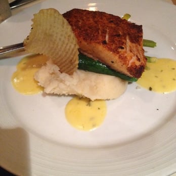 Orange Hill Restaurant & Events - Salmon with mashed potatoes and ruffles chip - Steakhouses Near Me - Orange, California