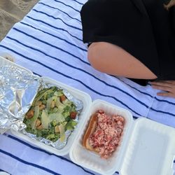 Wooden Shoe - Lobster roll, Cesar salad