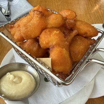 Graze - Cheese curds - New American Near Me - Madison, Wisconsin